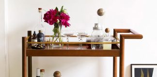 Master the Mix: Bar Cart Essentials for Every Homeowner