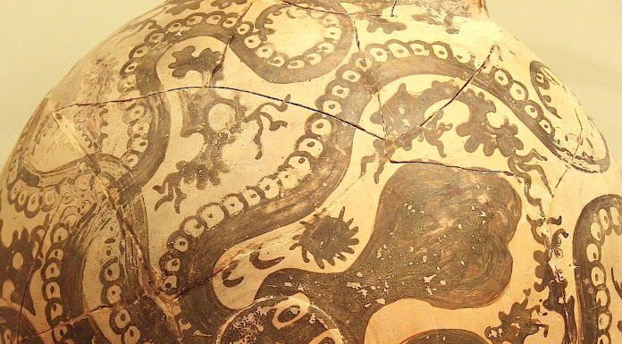 Minoan Art Characteristics and Style