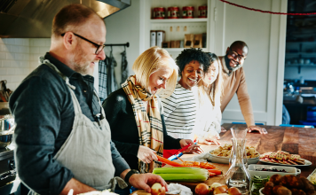How To Host The Perfect Dutch Dinner Party