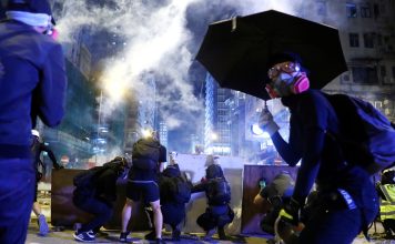 The End of Hong Kong’s Postcard Era